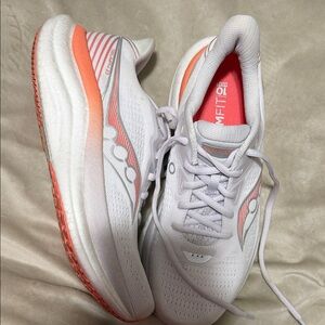 Saucony Women's White and Coral Sneakers